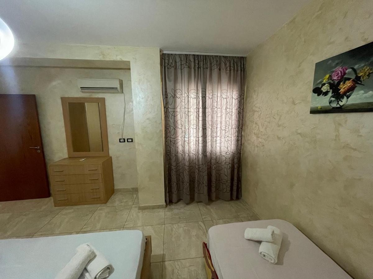 1-Stunning Sea View Apartments! Saranda Extérieur photo