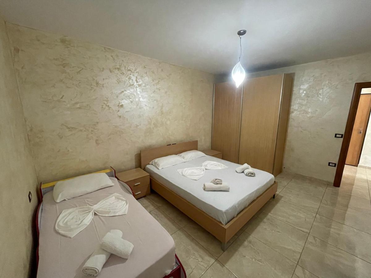 1-Stunning Sea View Apartments! Saranda Extérieur photo
